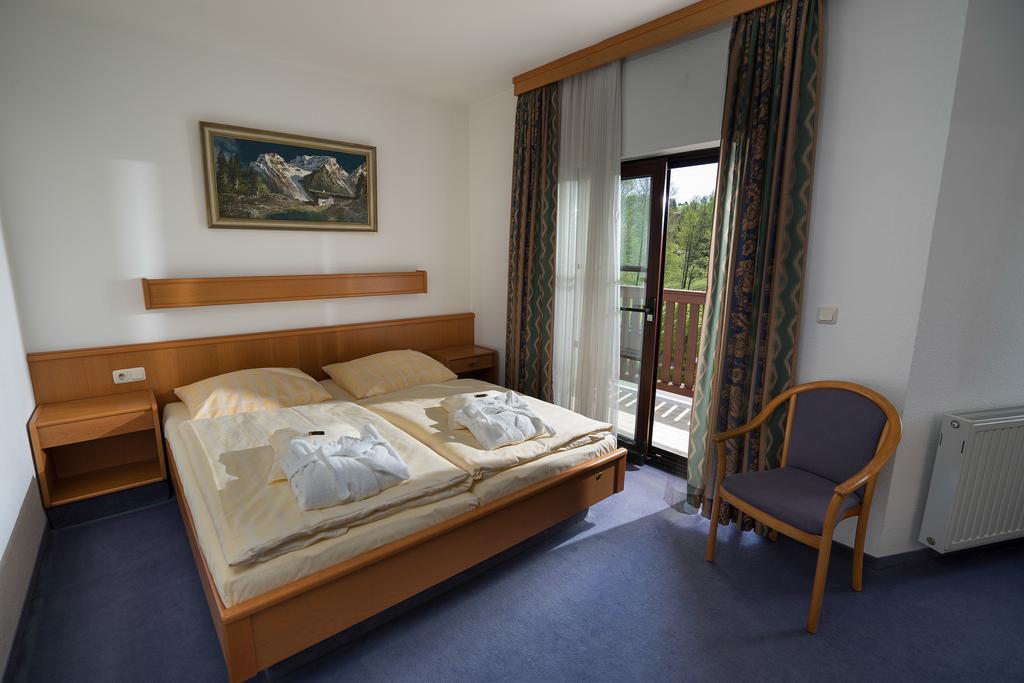 Hotel Vogtland Bad Elster Extérieur photo